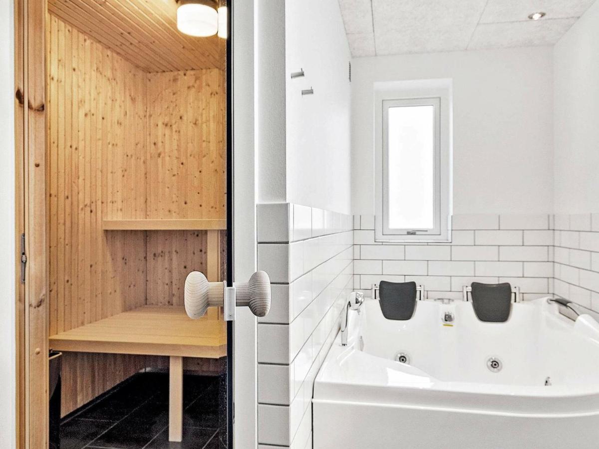 6 Person Holiday Home In R M Sønderby Zimmer foto