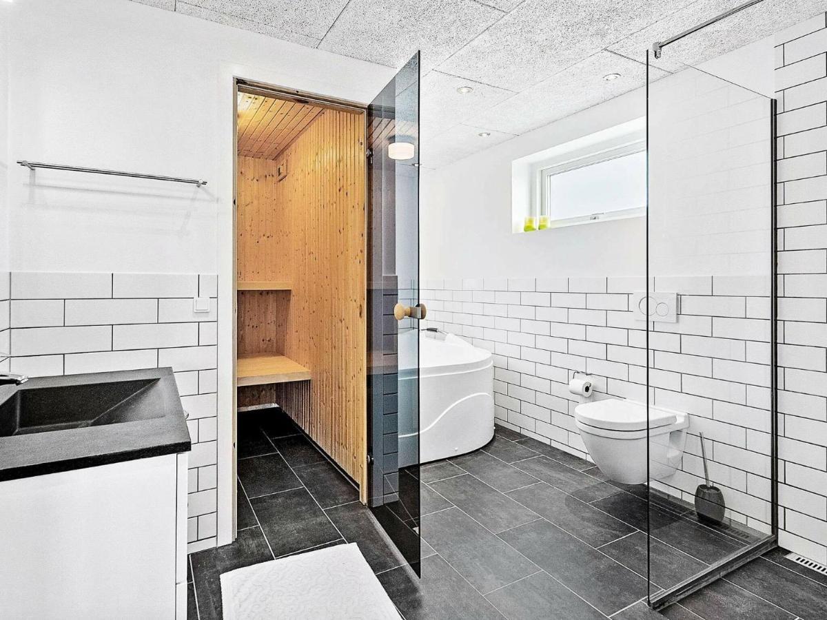 6 Person Holiday Home In R M Sønderby Zimmer foto